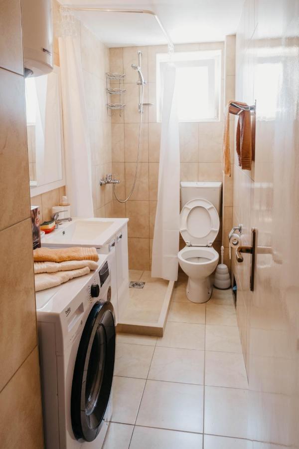 Apartment Bracovic - City Center Бар Екстериор снимка