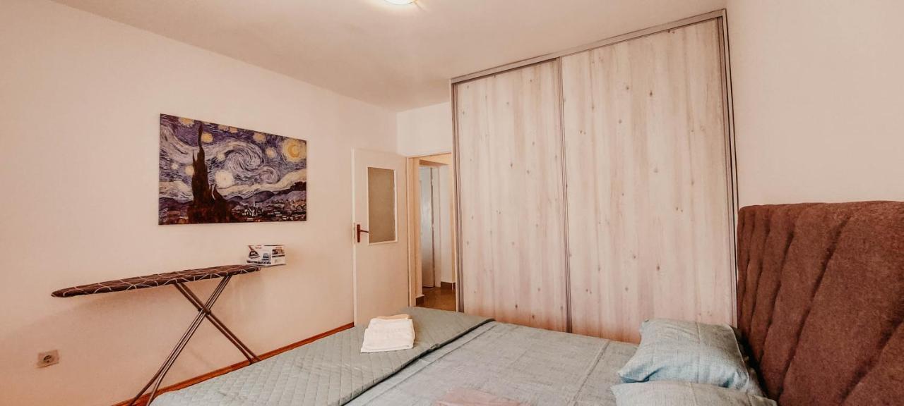 Apartment Bracovic - City Center Бар Екстериор снимка